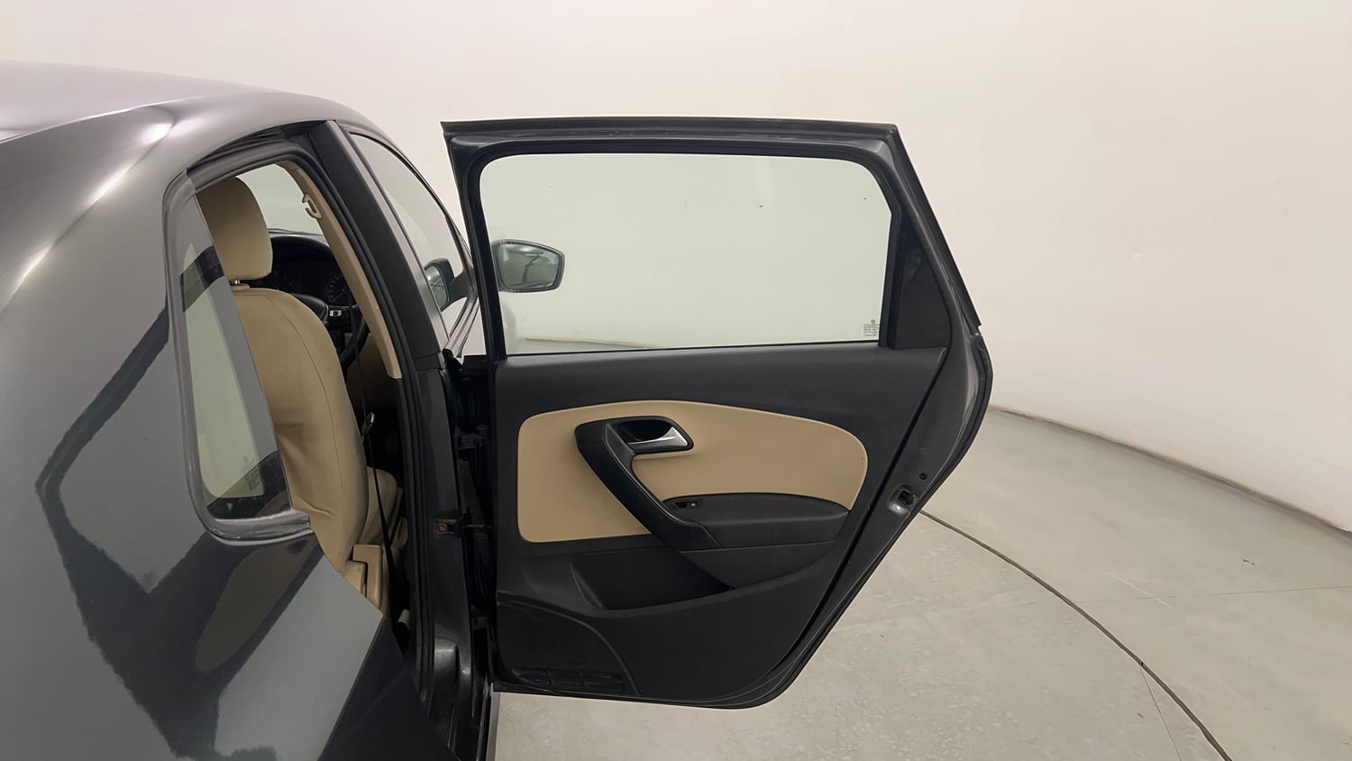 Used 2015 Volkswagen Polo Highline1.2L (P) Petrol Manual interior RIGHT REAR DOOR OPEN VIEW