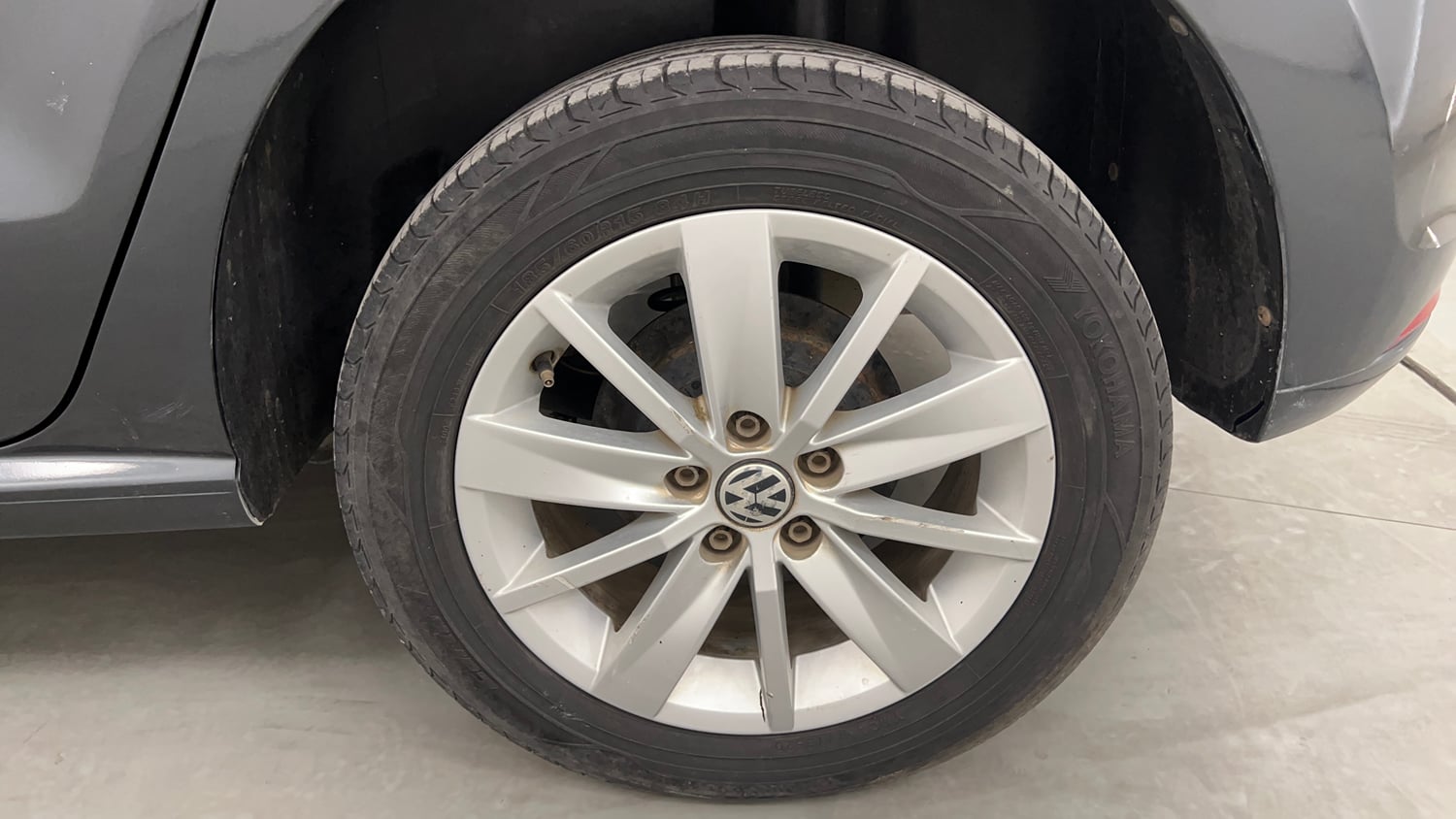 Used 2015 Volkswagen Polo Highline1.2L (P) Petrol Manual tyres LEFT REAR TYRE RIM VIEW