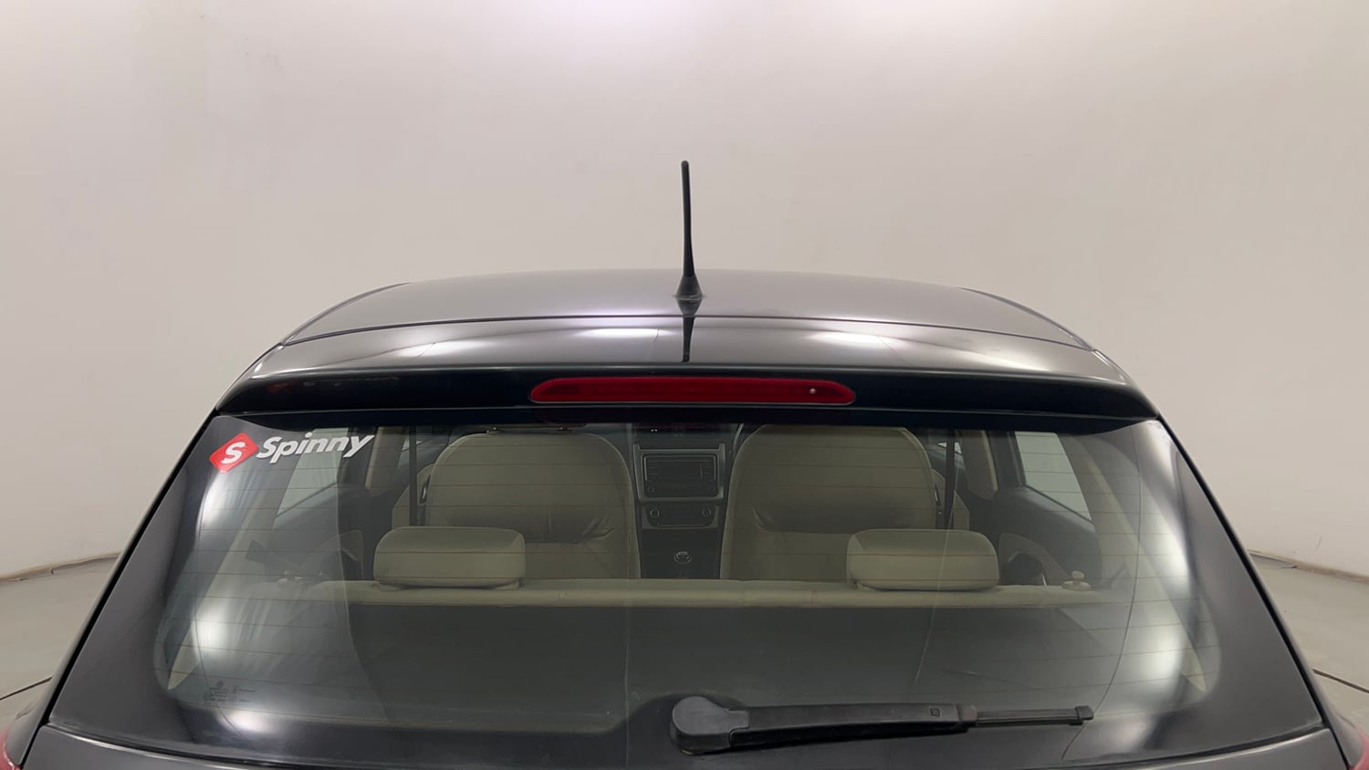 Used 2015 Volkswagen Polo Highline1.2L (P) Petrol Manual exterior BACK WINDSHIELD VIEW