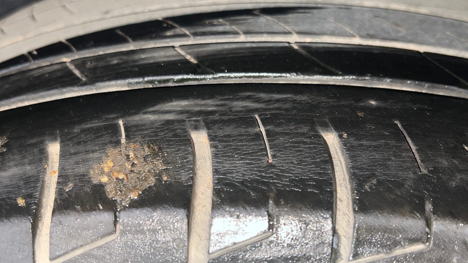 Used 2022 Hyundai Creta SX (O) 1.5 Petrol IVT Petrol Automatic tyres LEFT REAR TYRE TREAD VIEW