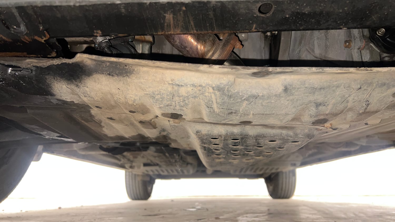 Used 2021 Tata Harrier XZA Plus Diesel Automatic extra FRONT LEFT UNDERBODY VIEW
