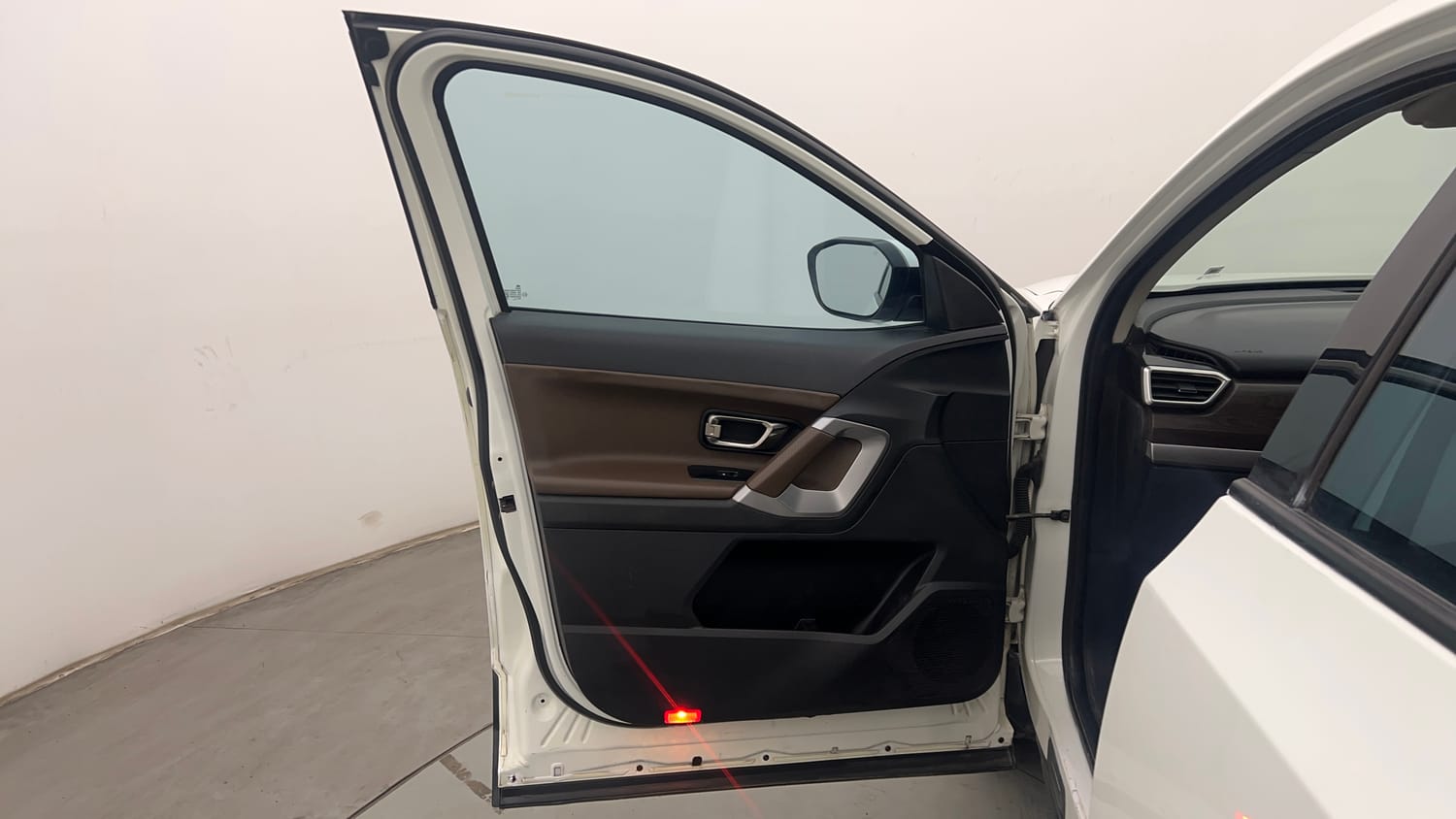 Used 2021 Tata Harrier XZA Plus Diesel Automatic interior LEFT FRONT DOOR OPEN VIEW
