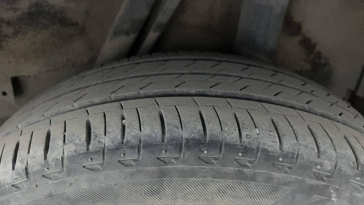 Used 2023 Honda City ZX Petrol CVT Petrol Automatic tyres LEFT REAR TYRE TREAD VIEW
