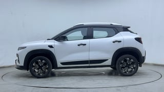 Used 2022 Renault Kiger RXZ MT Petrol Manual exterior LEFT SIDE VIEW