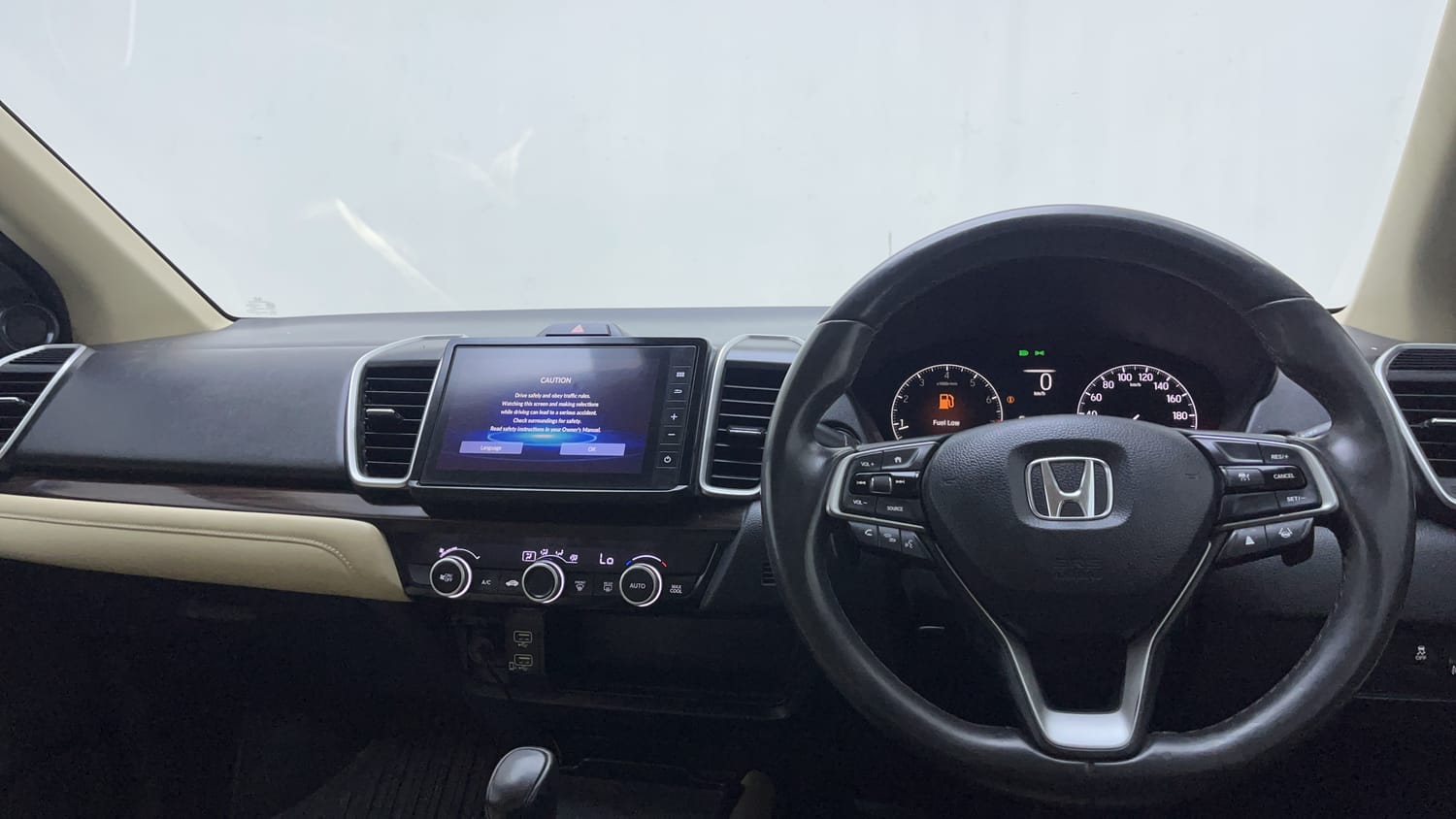 Used 2023 Honda City ZX Petrol CVT Petrol Automatic interior DASHBOARD VIEW