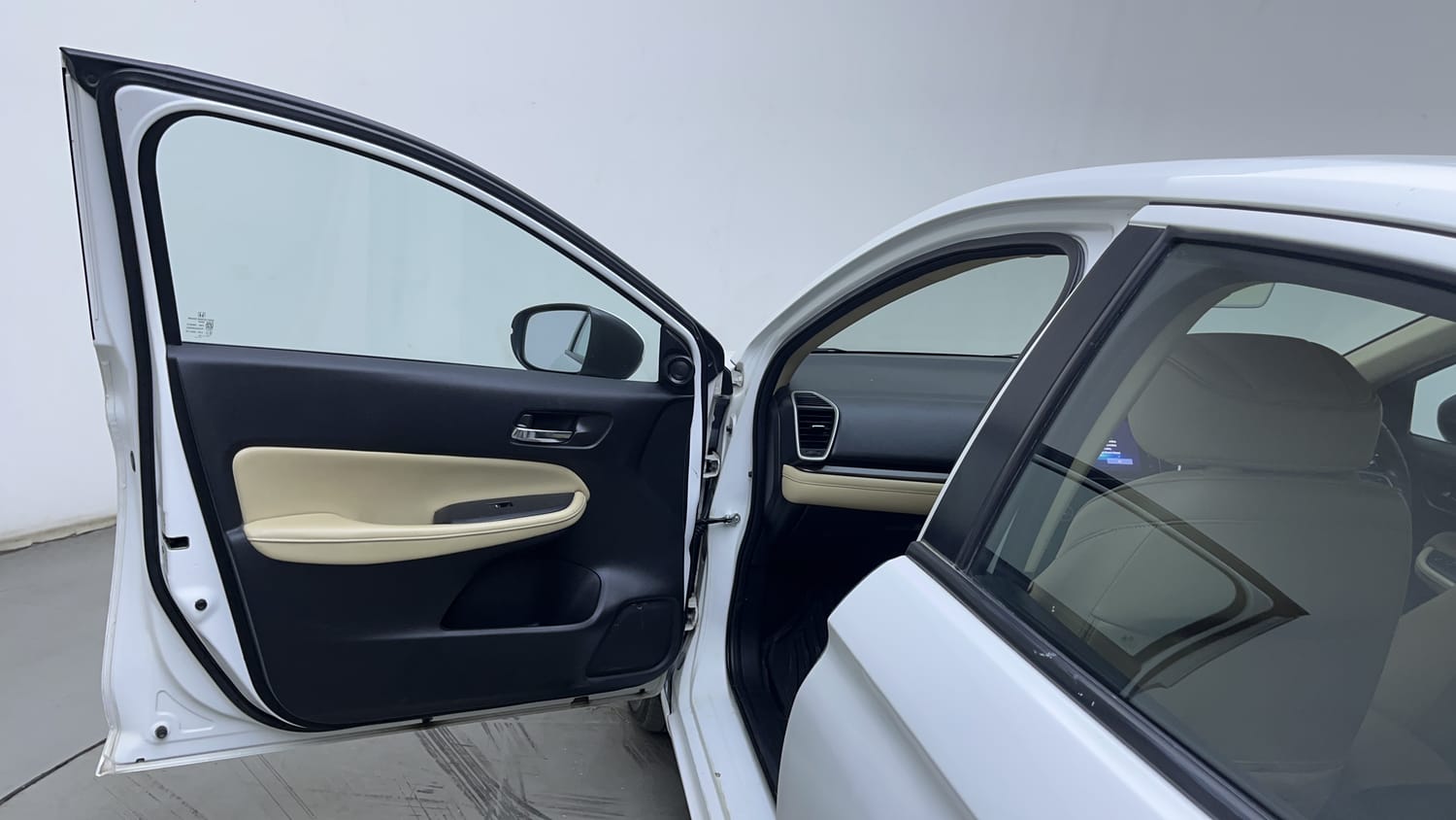 Used 2023 Honda City ZX Petrol CVT Petrol Automatic interior LEFT FRONT DOOR OPEN VIEW
