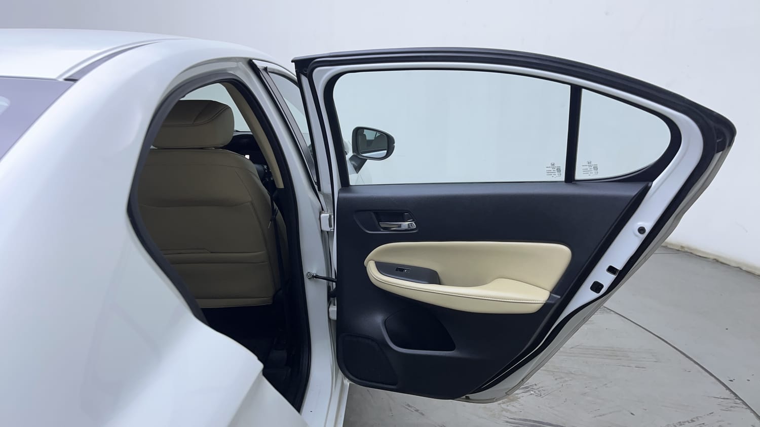 Used 2023 Honda City ZX Petrol CVT Petrol Automatic interior RIGHT REAR DOOR OPEN VIEW