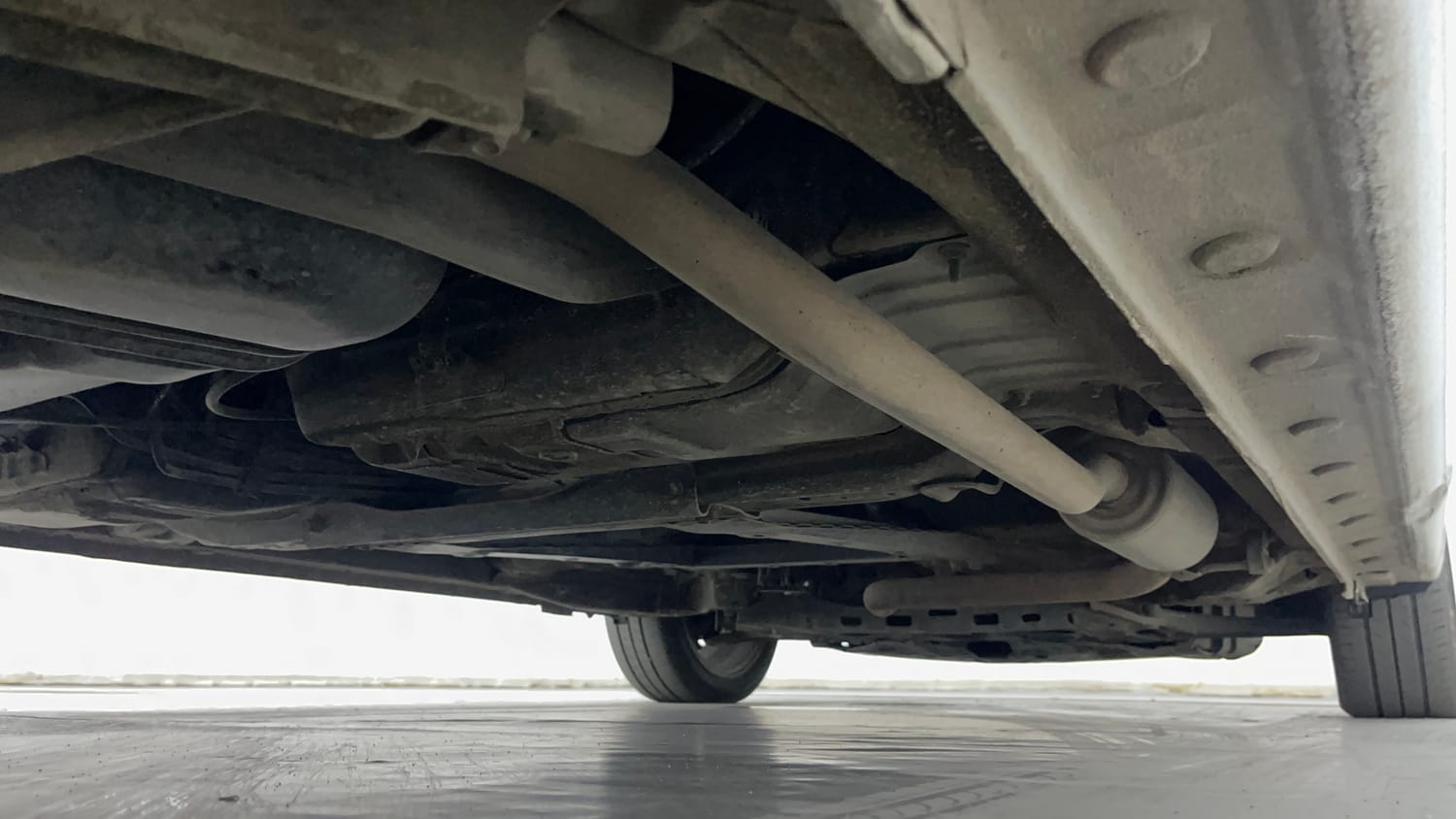 Used 2023 Honda City ZX Petrol CVT Petrol Automatic extra REAR RIGHT UNDERBODY VIEW