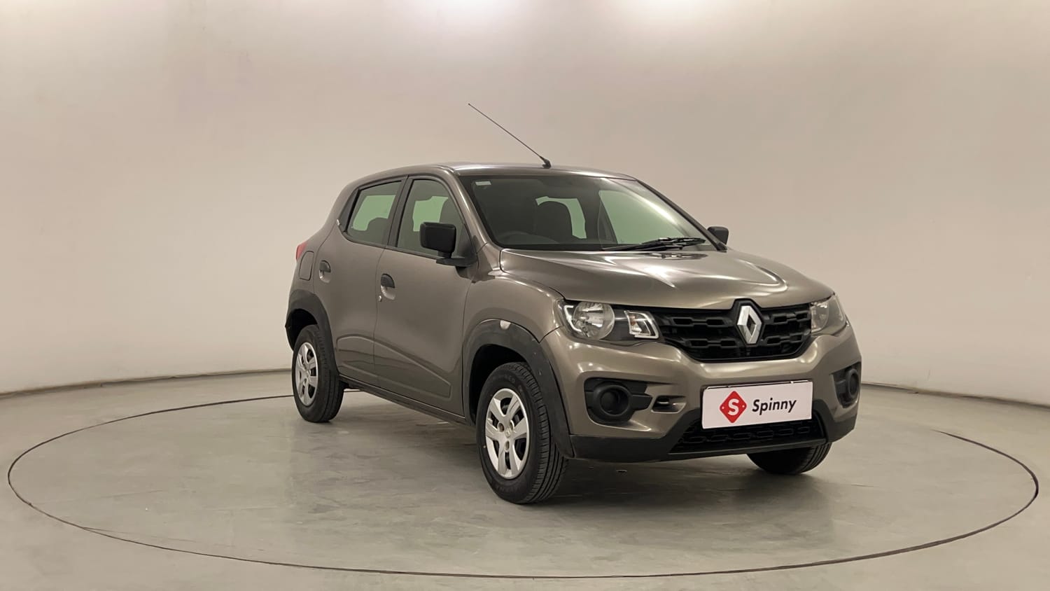 Used 2016 Renault Kwid RXL Petrol Manual exterior RIGHT FRONT CORNER VIEW