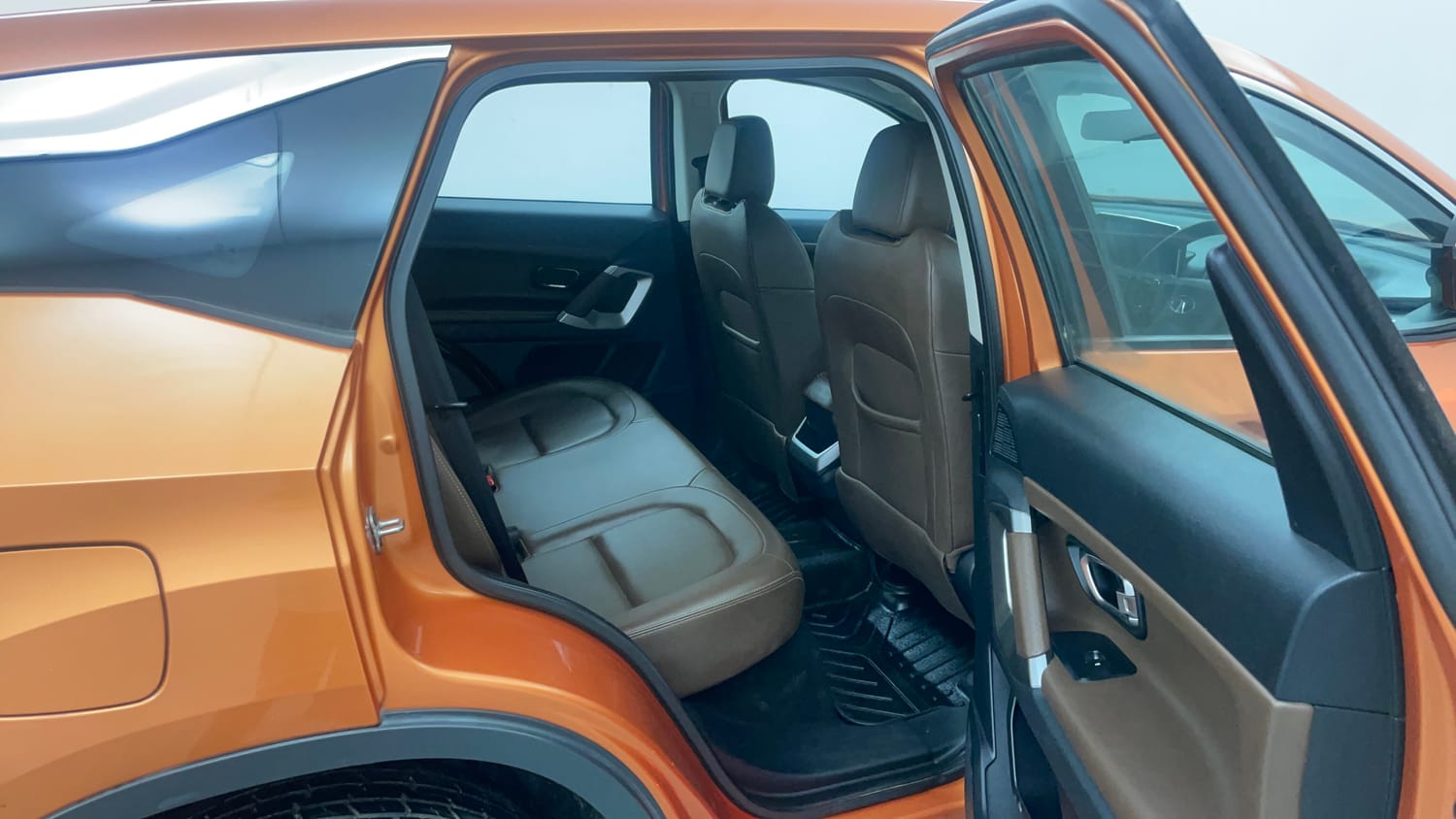 Used 2019 Tata Harrier XZ Diesel Manual interior RIGHT SIDE REAR DOOR CABIN VIEW