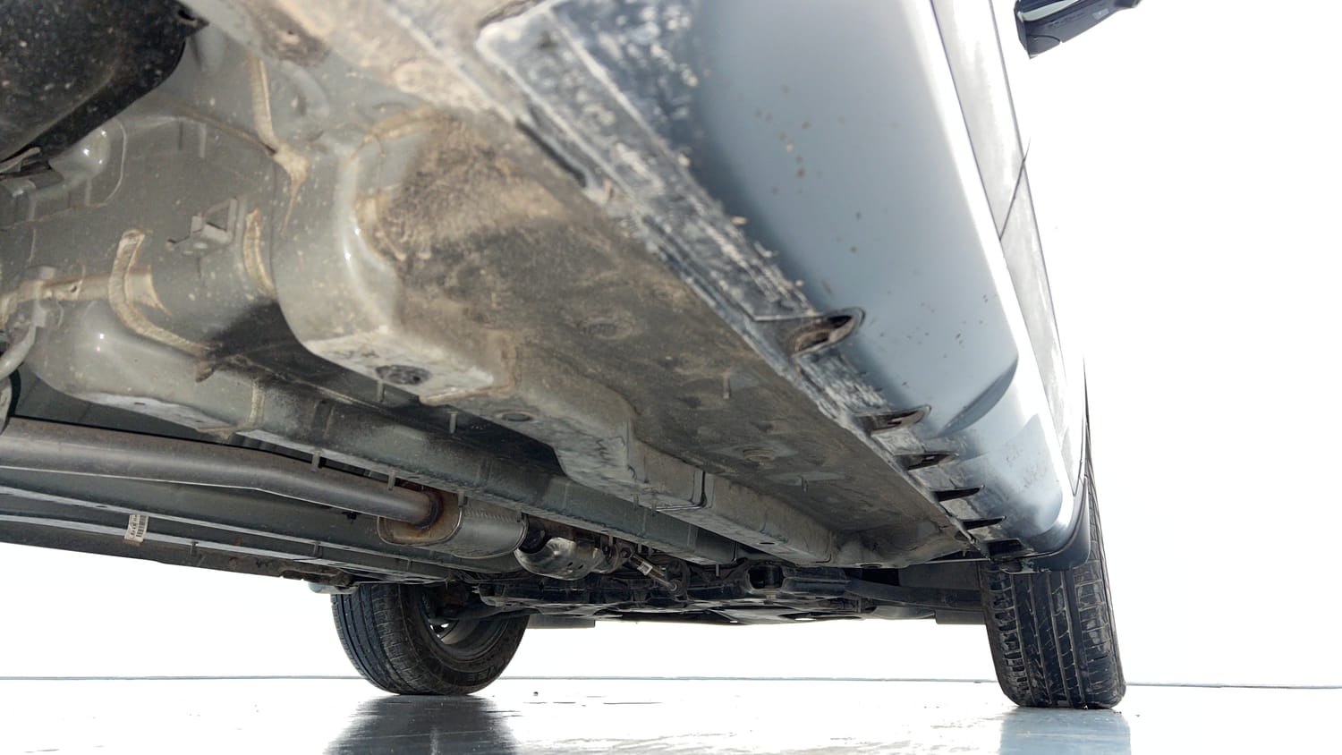Used 2024 Hyundai Creta 1.5 MPi Petrol IVT SX(O) Petrol Automatic extra REAR RIGHT UNDERBODY VIEW
