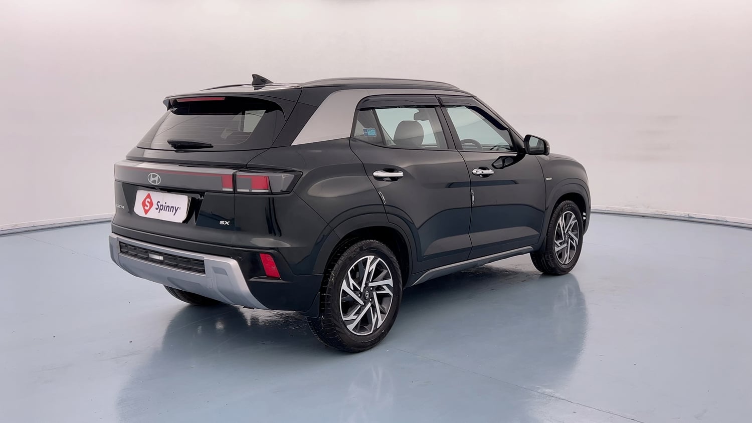Used 2024 Hyundai Creta 1.5 MPi Petrol IVT SX(O) Petrol Automatic exterior RIGHT REAR CORNER VIEW