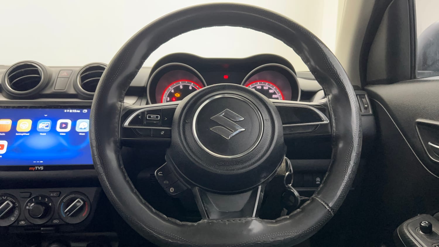 Used 2022 Maruti Suzuki Swift VXi Petrol Manual interior STEERING VIEW