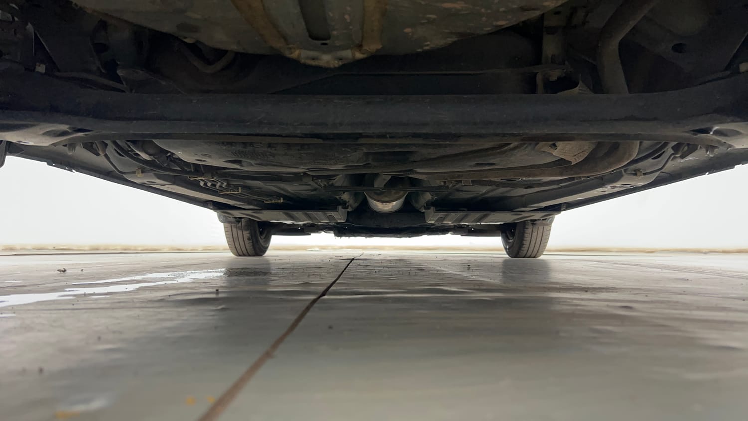 Used 2022 Maruti Suzuki Swift VXi Petrol Manual extra REAR UNDERBODY VIEW (TAKEN FROM REAR)