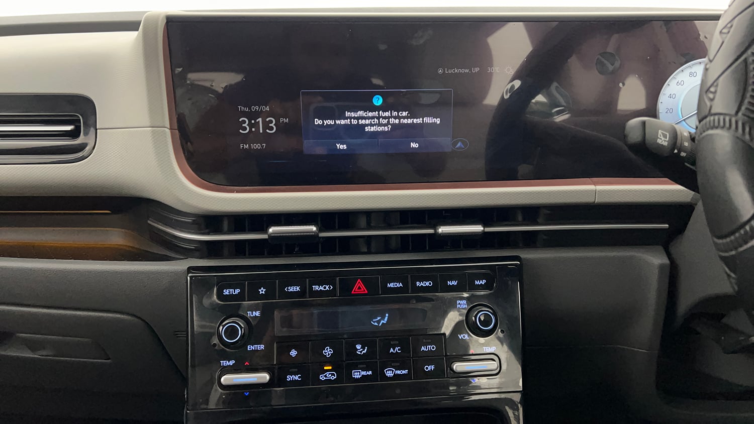 Used 2024 Hyundai Creta 1.5 MPi Petrol IVT SX(O) Petrol Automatic interior MUSIC SYSTEM & AC CONTROL VIEW