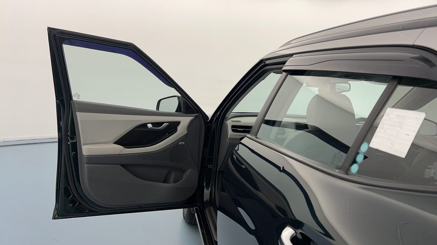 Used 2024 Hyundai Creta 1.5 MPi Petrol IVT SX(O) Petrol Automatic interior LEFT FRONT DOOR OPEN VIEW