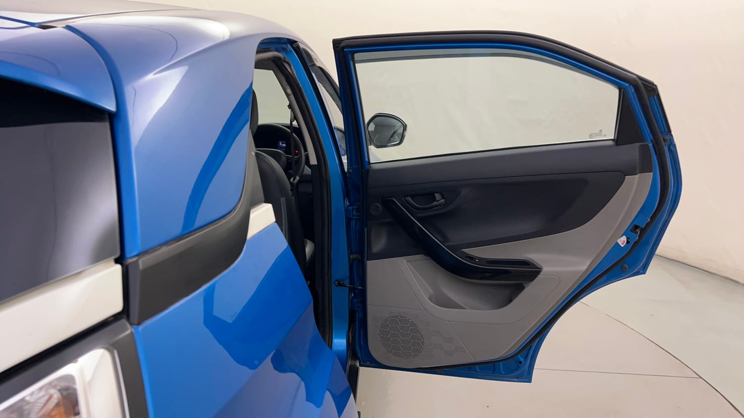 Used 2018 Tata Nexon XMA Petrol Petrol Automatic interior RIGHT REAR DOOR OPEN VIEW