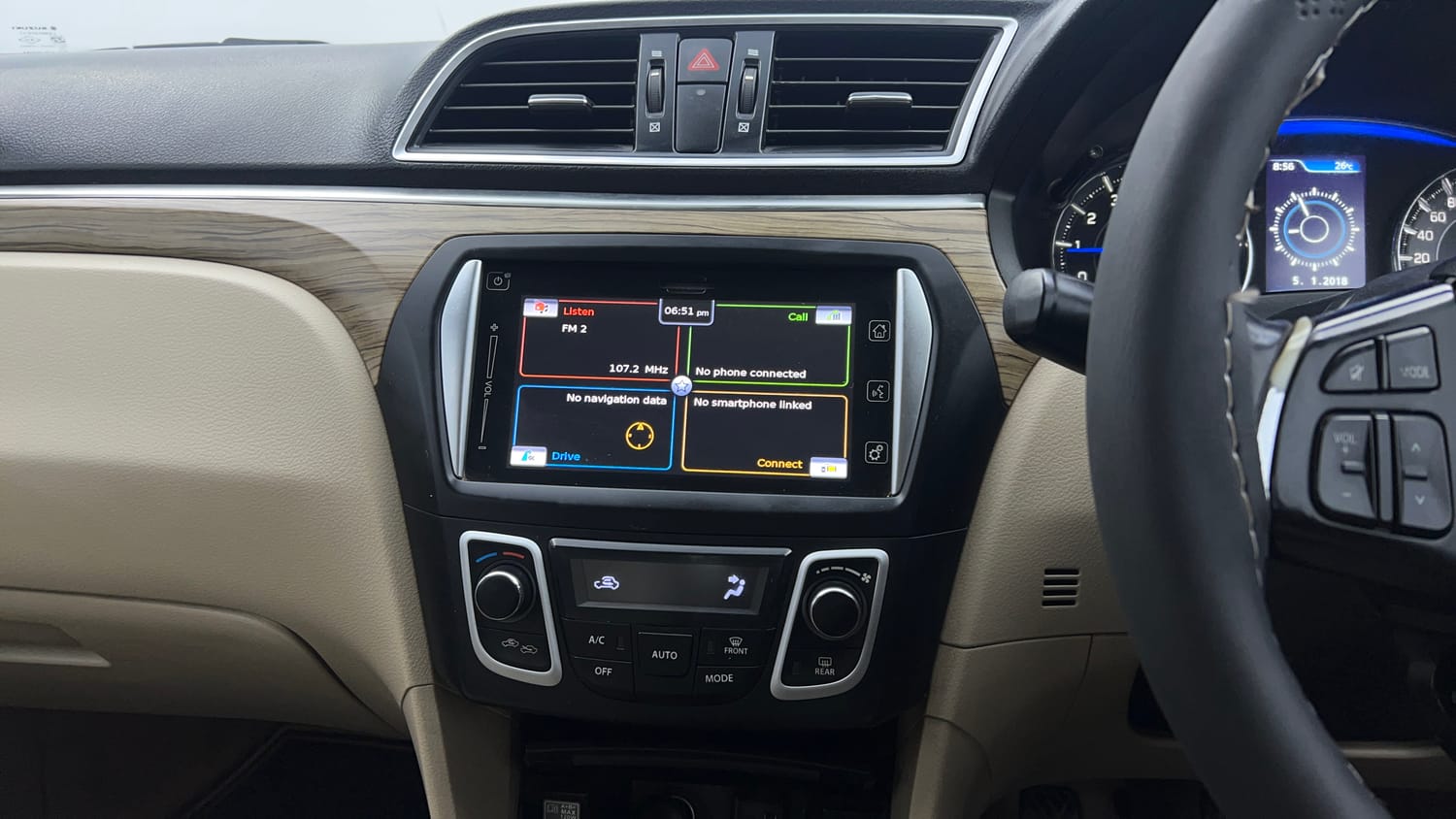 Used 2019 Maruti Suzuki Ciaz Alpha Hybrid 1.5 Petrol Manual interior MUSIC SYSTEM & AC CONTROL VIEW