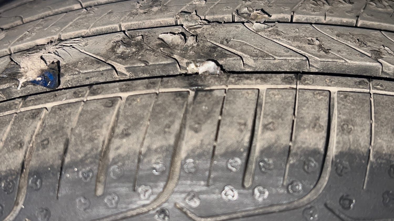 Used 2019 Maruti Suzuki Ciaz Alpha Hybrid 1.5 Petrol Manual tyres RIGHT FRONT TYRE TREAD VIEW