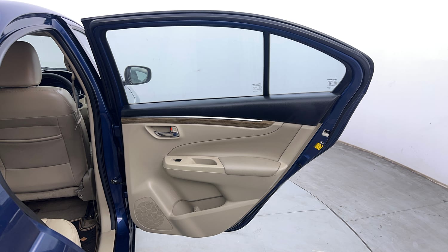 Used 2019 Maruti Suzuki Ciaz Alpha Hybrid 1.5 Petrol Manual interior RIGHT REAR DOOR OPEN VIEW