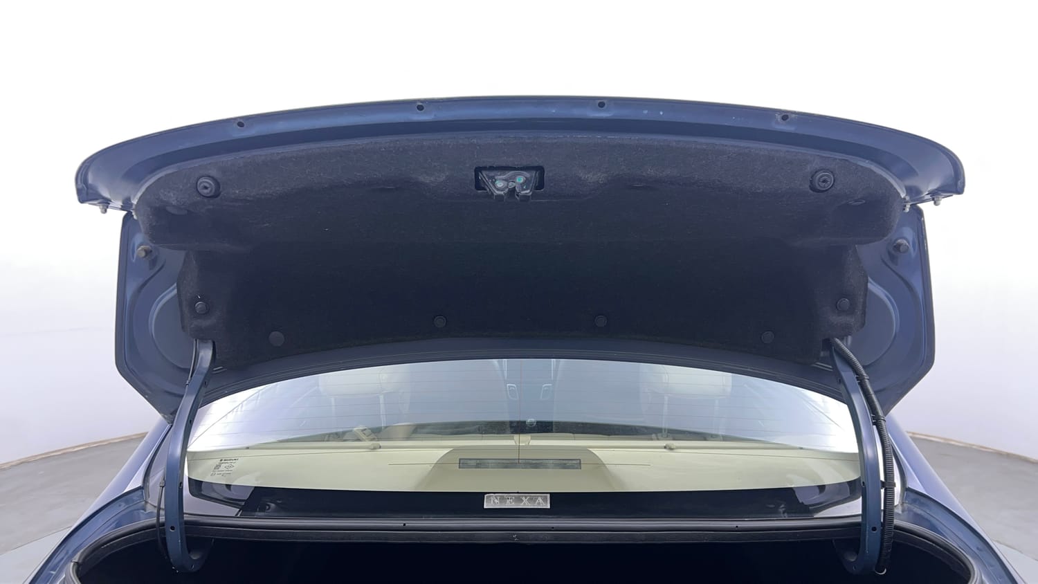 Used 2019 Maruti Suzuki Ciaz Alpha Hybrid 1.5 Petrol Manual interior DICKY DOOR OPEN VIEW