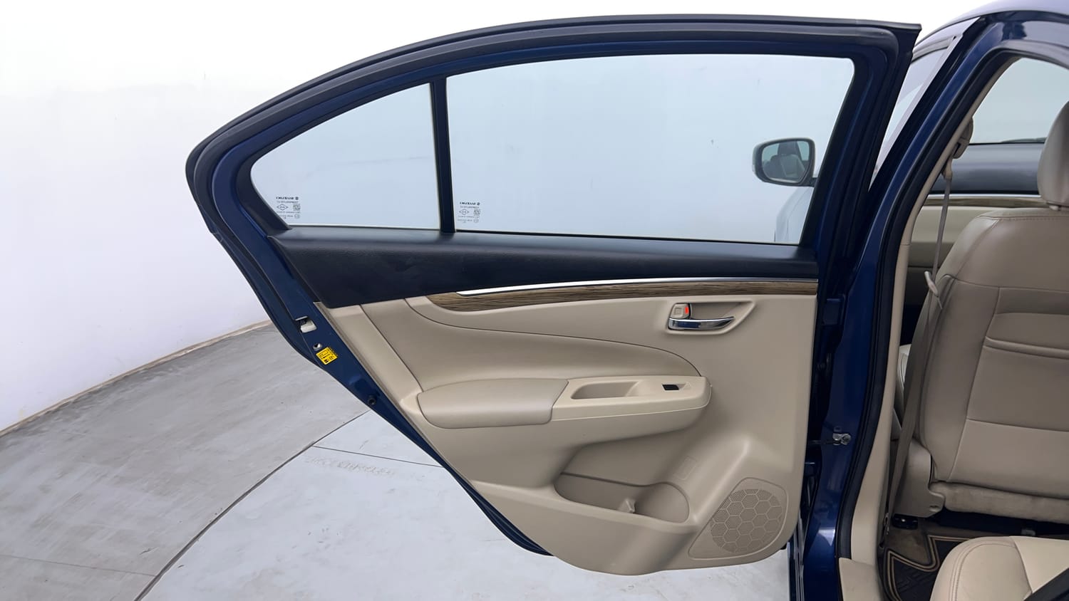 Used 2019 Maruti Suzuki Ciaz Alpha Hybrid 1.5 Petrol Manual interior LEFT REAR DOOR OPEN VIEW