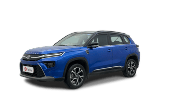 Used 2023 Toyota Urban Cruiser Hyryder V Neodrive AWD Dual tone Petrol Manual Image