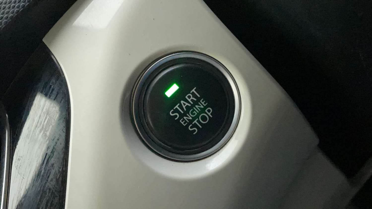Used 2023 Tata Nexon XZ Plus (S) Petrol Manual top_features Keyless start