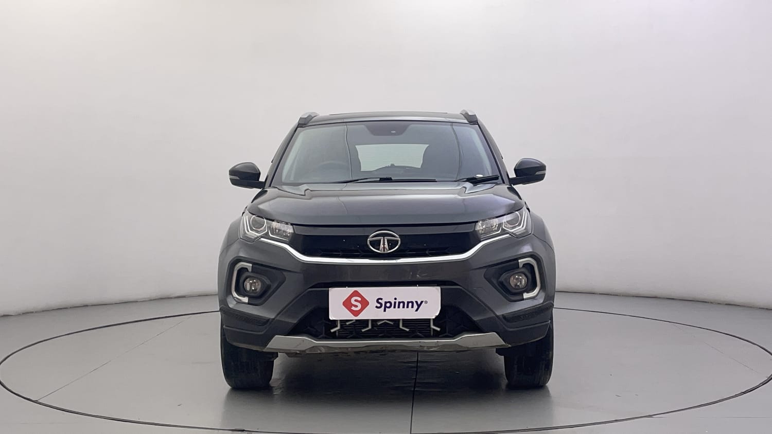 Used 2023 Tata Nexon XZ Plus (S) Petrol Manual exterior FRONT VIEW