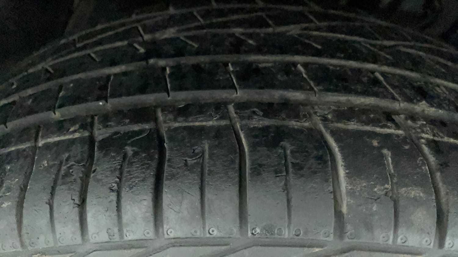 Used 2023 Tata Nexon XZ Plus (S) Petrol Manual tyres LEFT FRONT TYRE TREAD VIEW