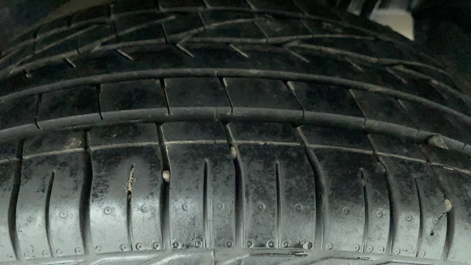 Used 2023 Tata Nexon XZ Plus (S) Petrol Manual tyres LEFT REAR TYRE TREAD VIEW