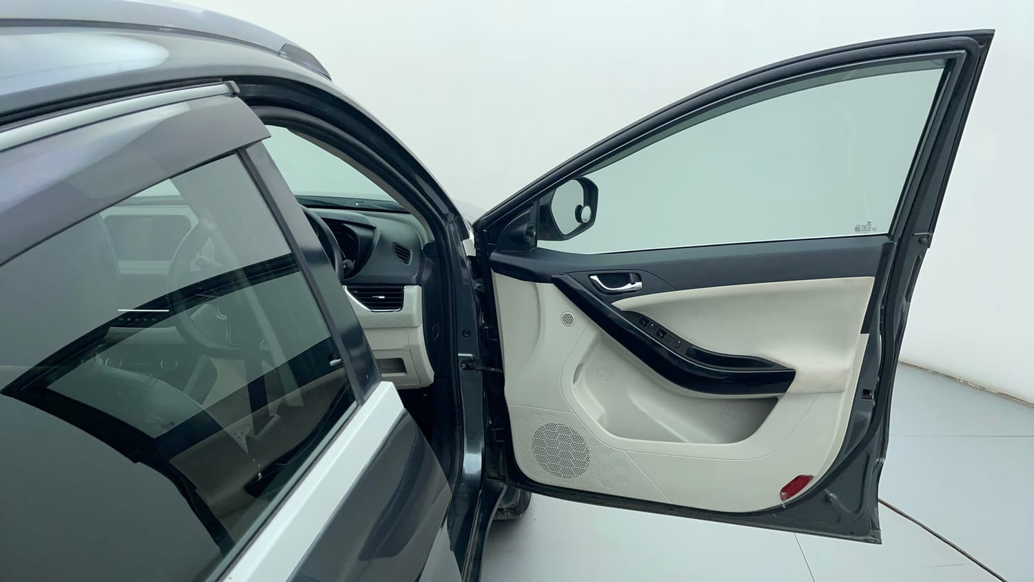 Used 2023 Tata Nexon XZ Plus (S) Petrol Manual interior RIGHT FRONT DOOR OPEN VIEW