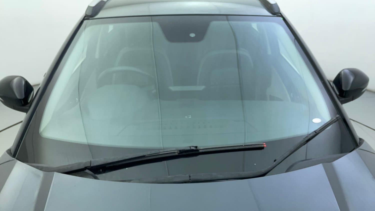 Used 2023 Tata Nexon XZ Plus (S) Petrol Manual exterior FRONT WINDSHIELD VIEW