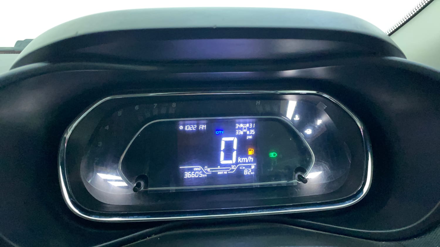 Used 2023 Tata Nexon XZ Plus (S) Petrol Manual interior CLUSTERMETER VIEW