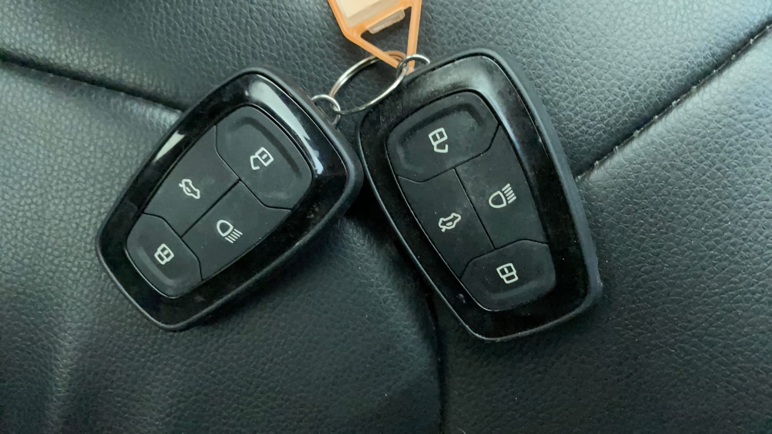 Used 2023 Tata Nexon XZ Plus (S) Petrol Manual extra CAR KEY VIEW