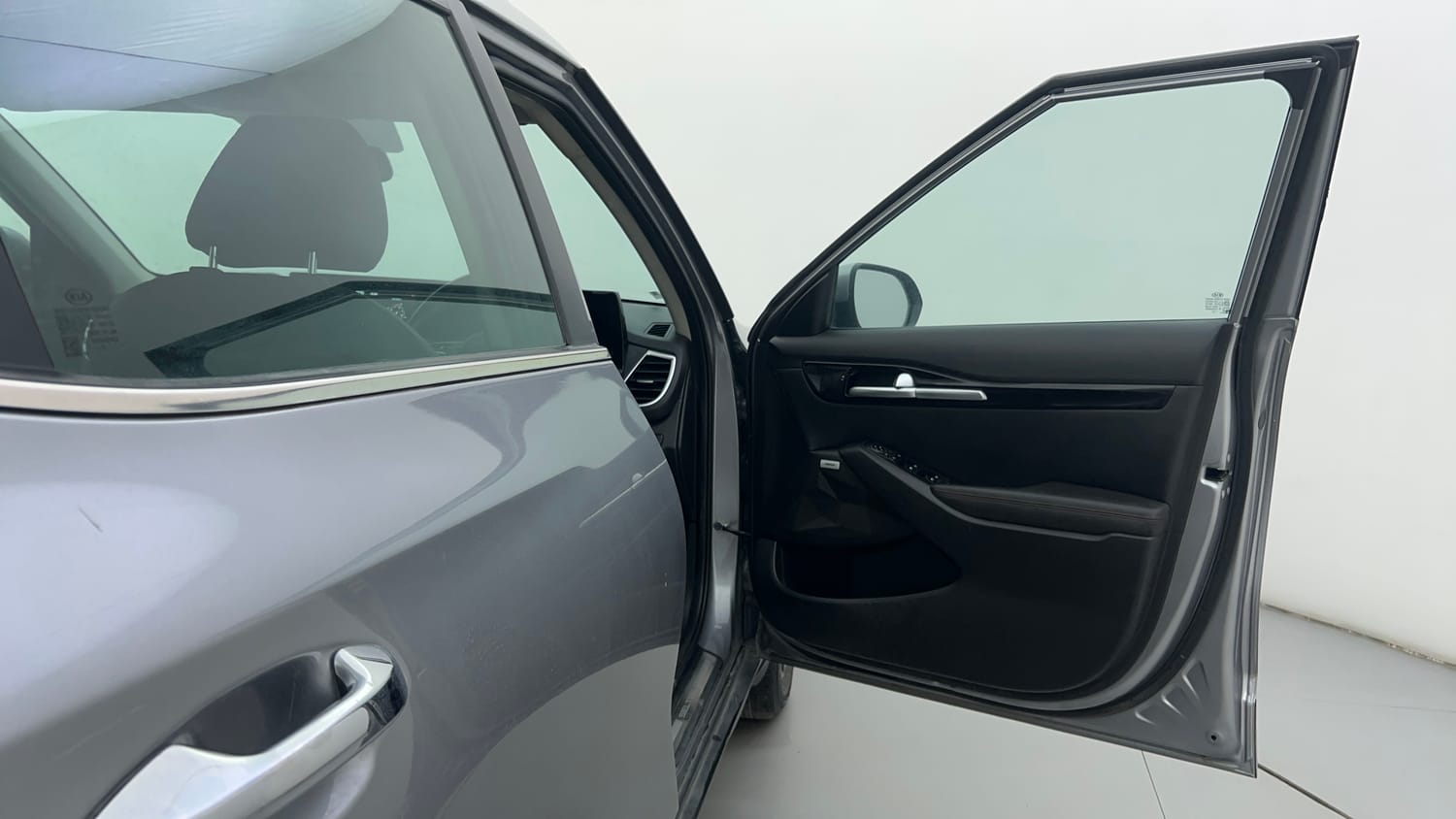 Used 2021 Kia Seltos GTX Plus 1.4 DCT Petrol Automatic interior RIGHT FRONT DOOR OPEN VIEW