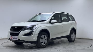 Used 2019 Mahindra XUV500 W7 Diesel Manual Image