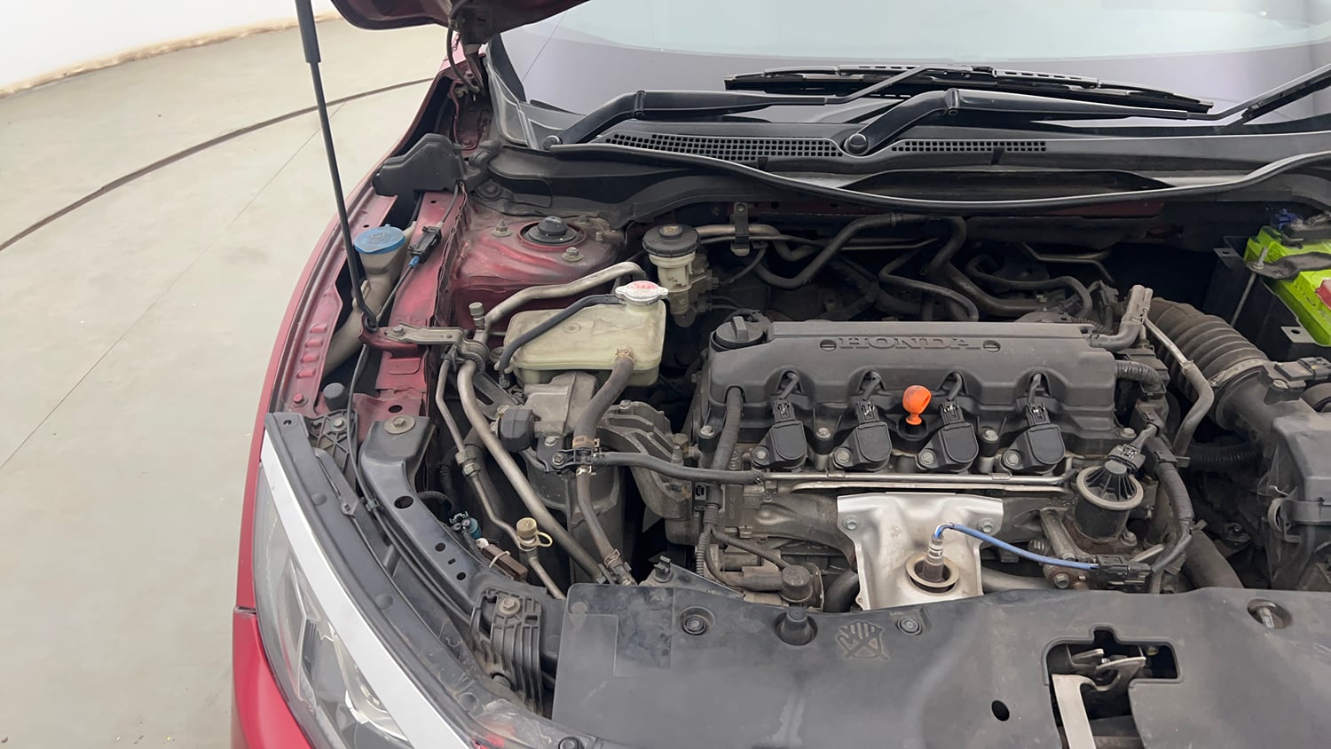 Used 2019 Honda Civic VX CVT Petrol Petrol Automatic engine ENGINE RIGHT SIDE VIEW