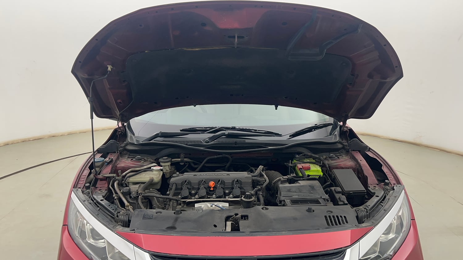 Used 2019 Honda Civic VX CVT Petrol Petrol Automatic engine ENGINE & BONNET OPEN FRONT VIEW