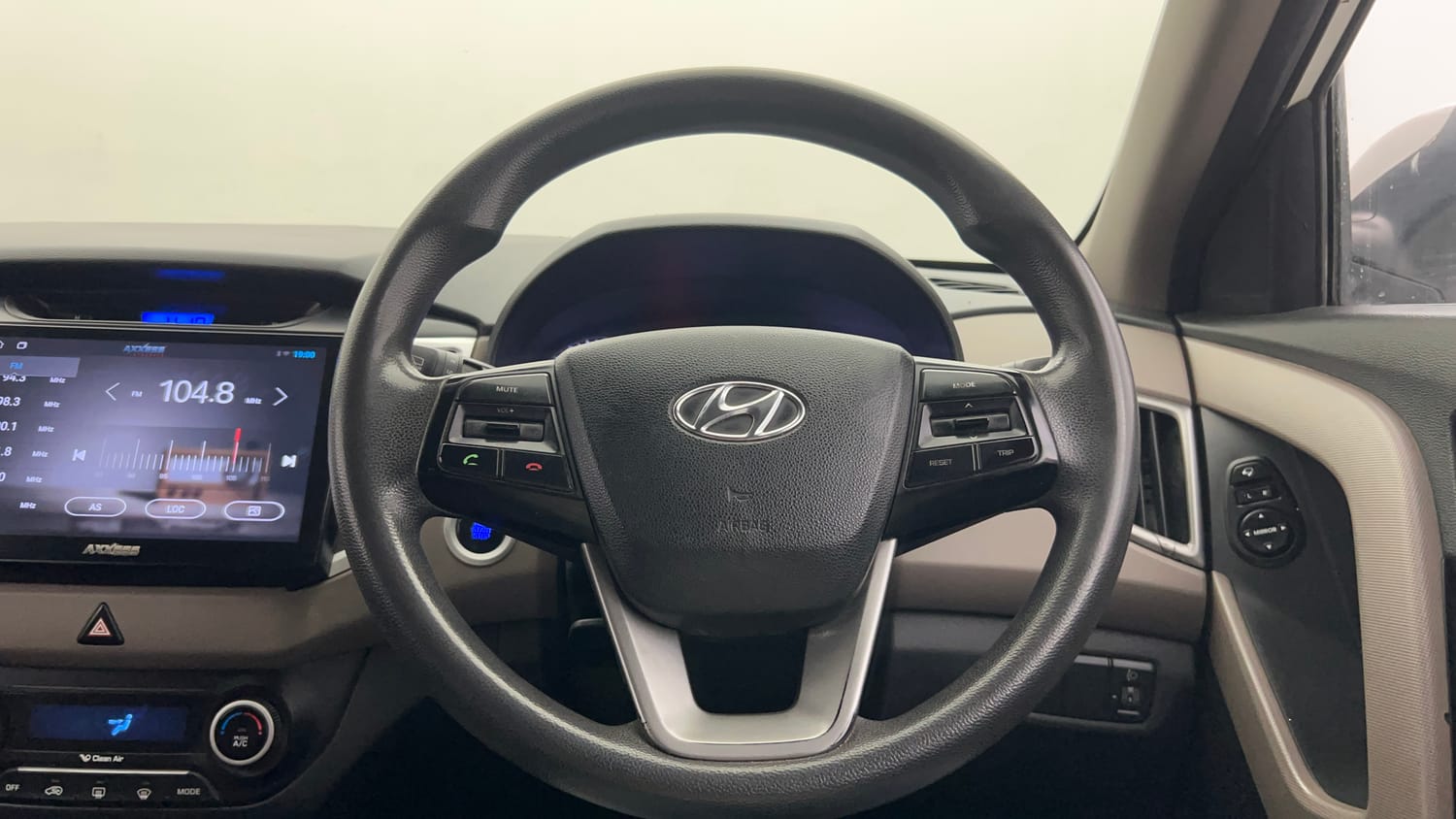 Used 2017 Hyundai Creta 1.6 SX Plus Petrol Petrol Manual interior STEERING VIEW