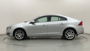 Used 2018 Volvo S60 Kinetic Diesel Automatic Image