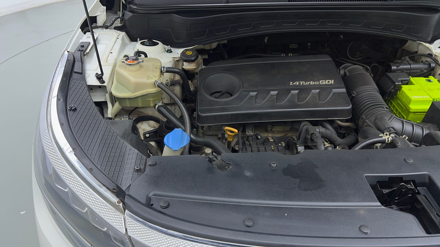 Used 2020 Kia Seltos GTX Plus DCT 1.4 Petrol Automatic engine ENGINE RIGHT SIDE VIEW