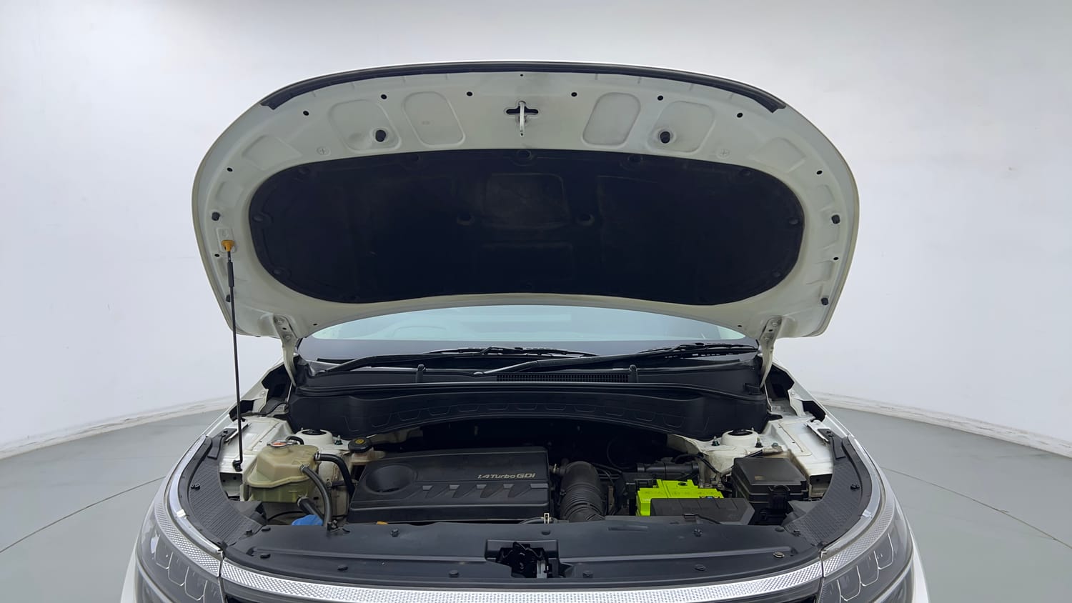 Used 2020 Kia Seltos GTX Plus DCT 1.4 Petrol Automatic engine ENGINE & BONNET OPEN FRONT VIEW