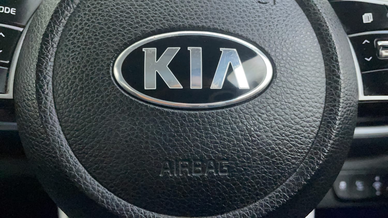 Used 2020 kia Seltos GTX DCT 1.4 Petrol Automatic top_features Airbags