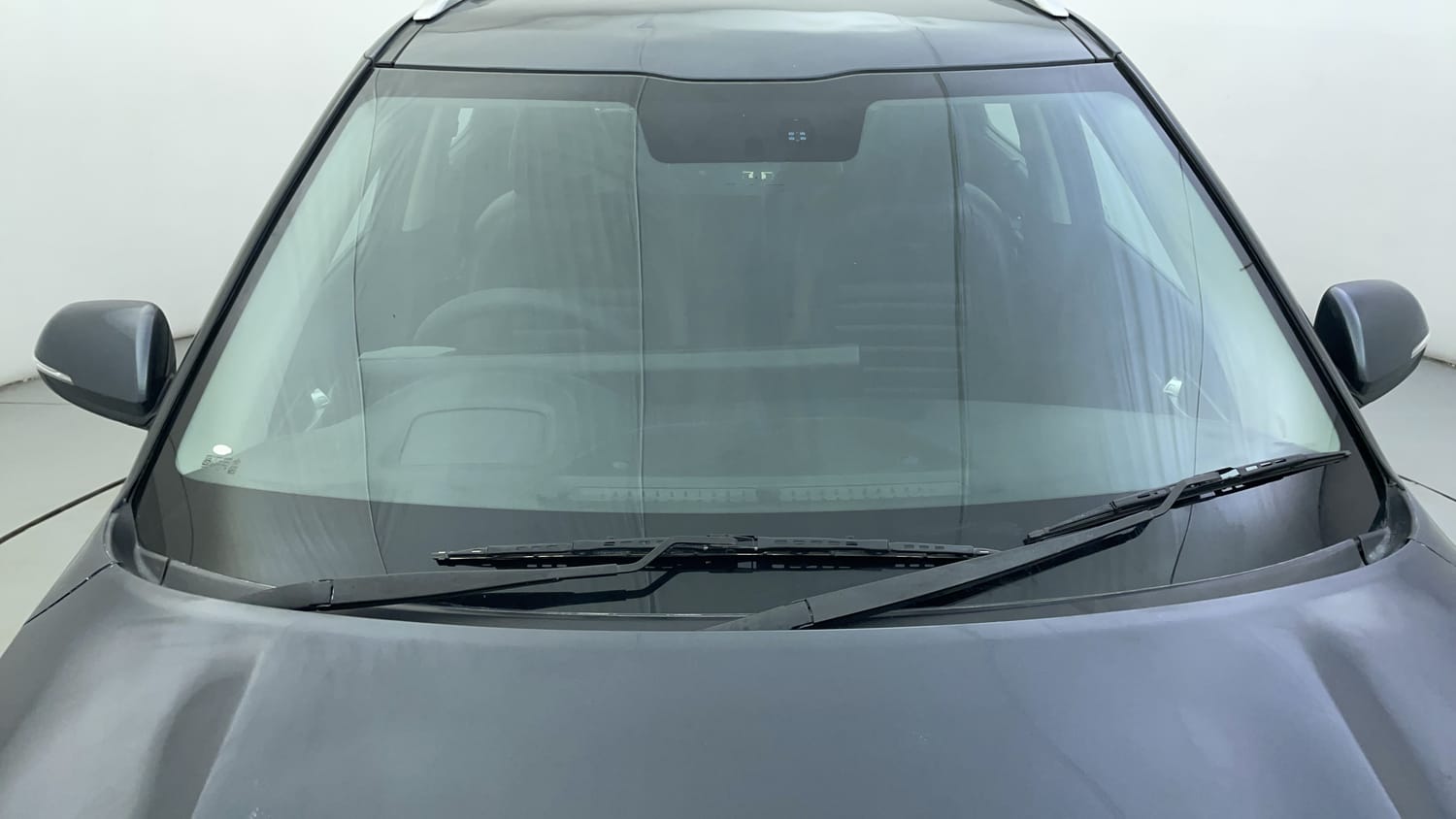 Used 2020 kia Seltos GTX DCT 1.4 Petrol Automatic exterior FRONT WINDSHIELD VIEW