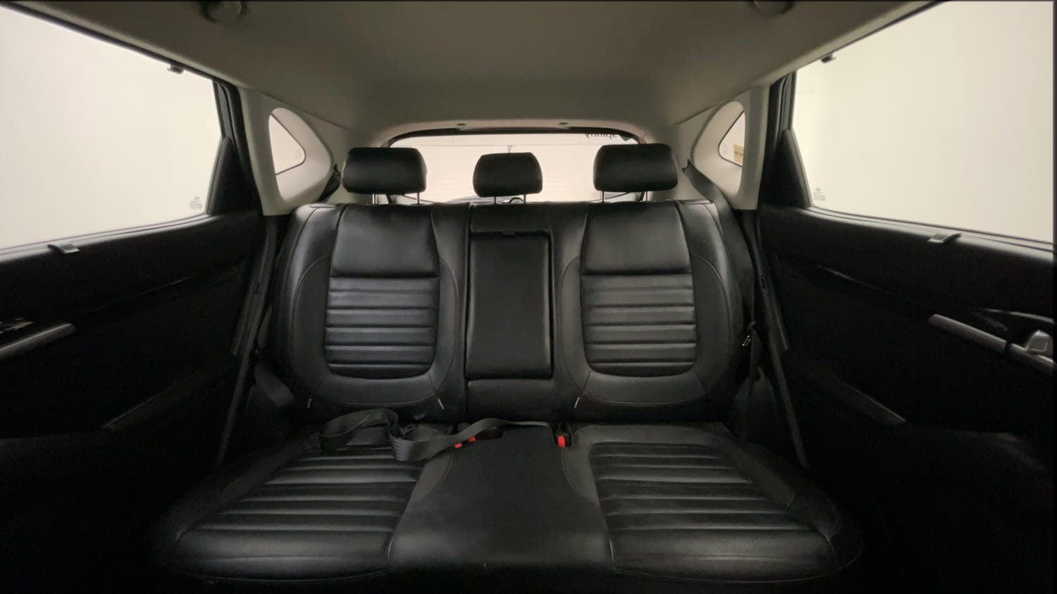 Used 2020 kia Seltos GTX DCT 1.4 Petrol Automatic interior REAR SEAT CONDITION VIEW