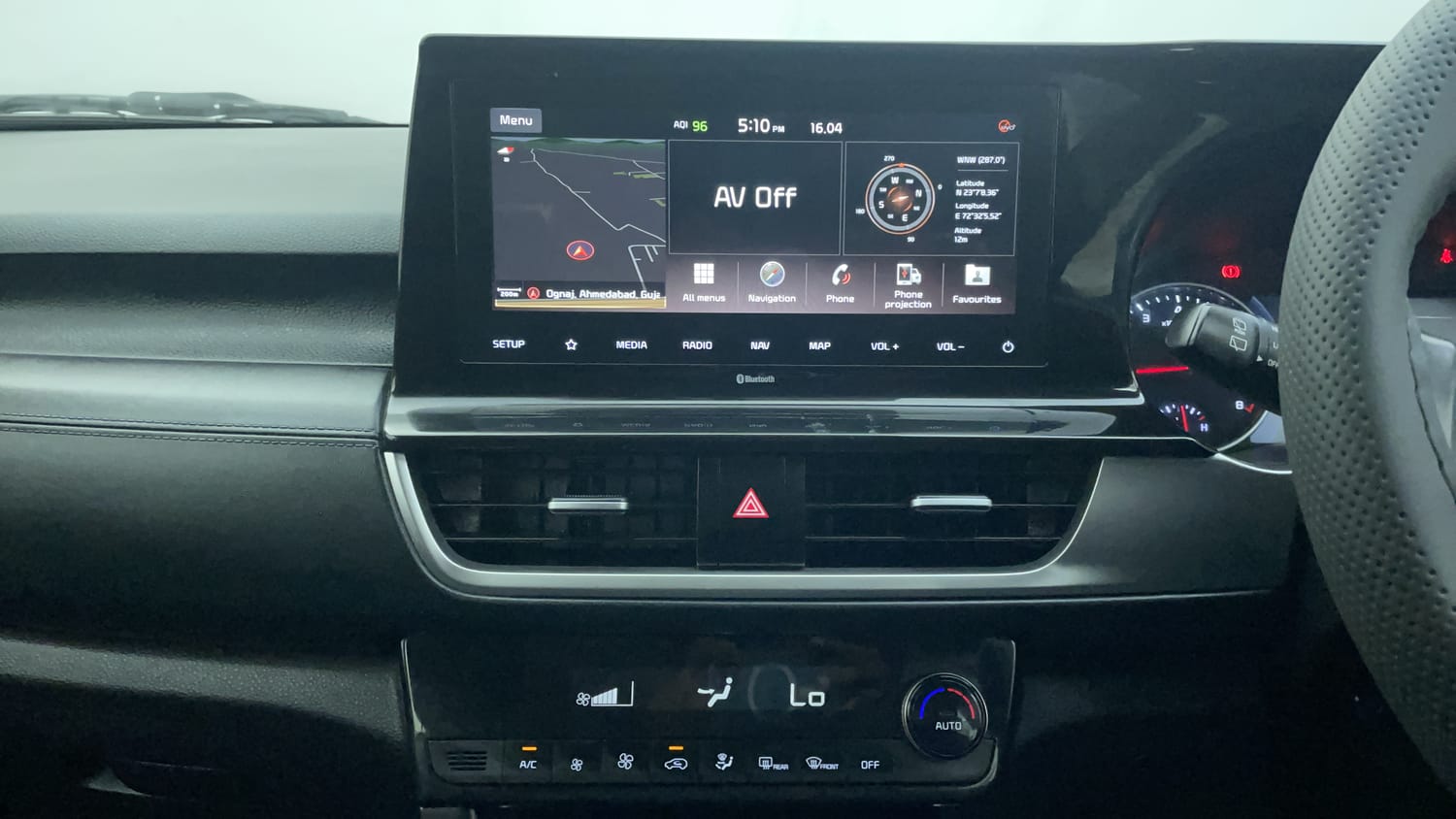 Used 2020 kia Seltos GTX DCT 1.4 Petrol Automatic interior MUSIC SYSTEM & AC CONTROL VIEW