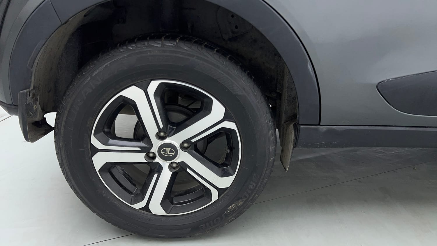 2022 Tata Nexon XZ Plus-33