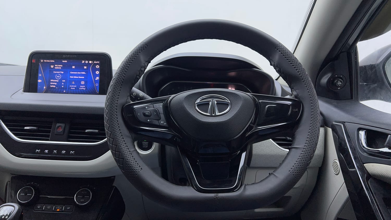 2022 Tata Nexon XZ Plus-14