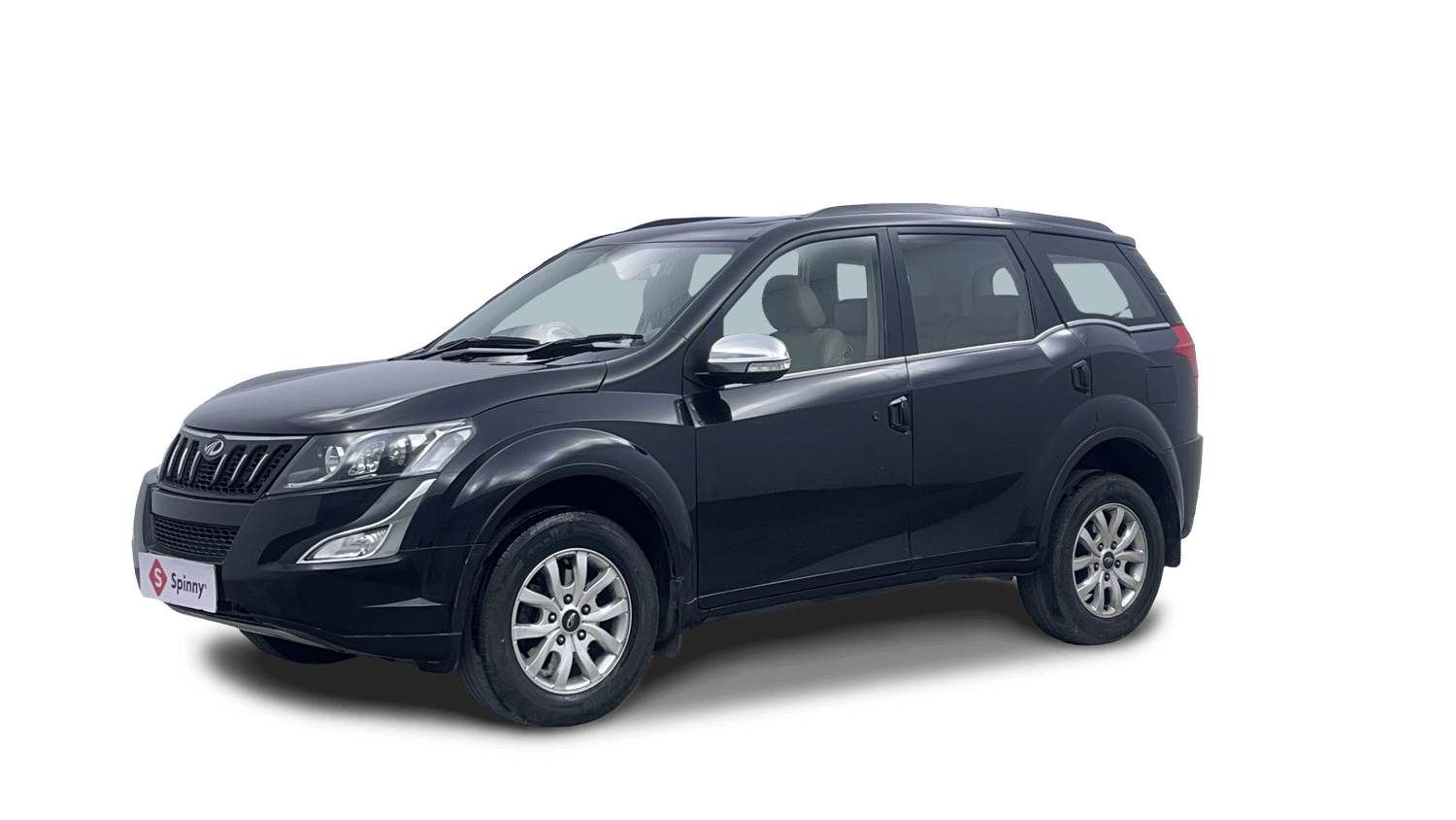 Used 2016 Mahindra XUV500 W10 Diesel Manual Image